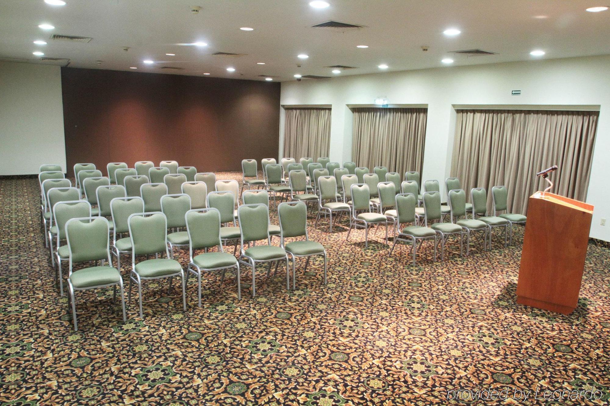 Holiday Inn Monterrey Norte By Ihg San Nicolás de los Garzas Бизнес снимка